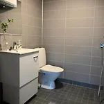 Rauha E, Minikoti Saunalla, Iso Parkkialue